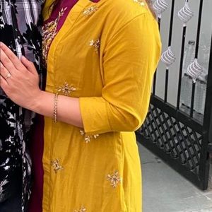 Crop top pants with overcoat